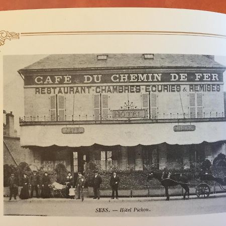 Hotel du Chemin de Fer Sens Exterior foto